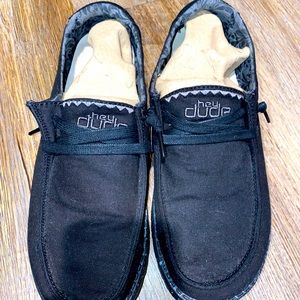 Womens HEY DUDES black Inca Dark Dagger size 9 worn twice excellent condition